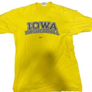 Nike Iowa Hawkeyes Basketball T-Shirt Medium